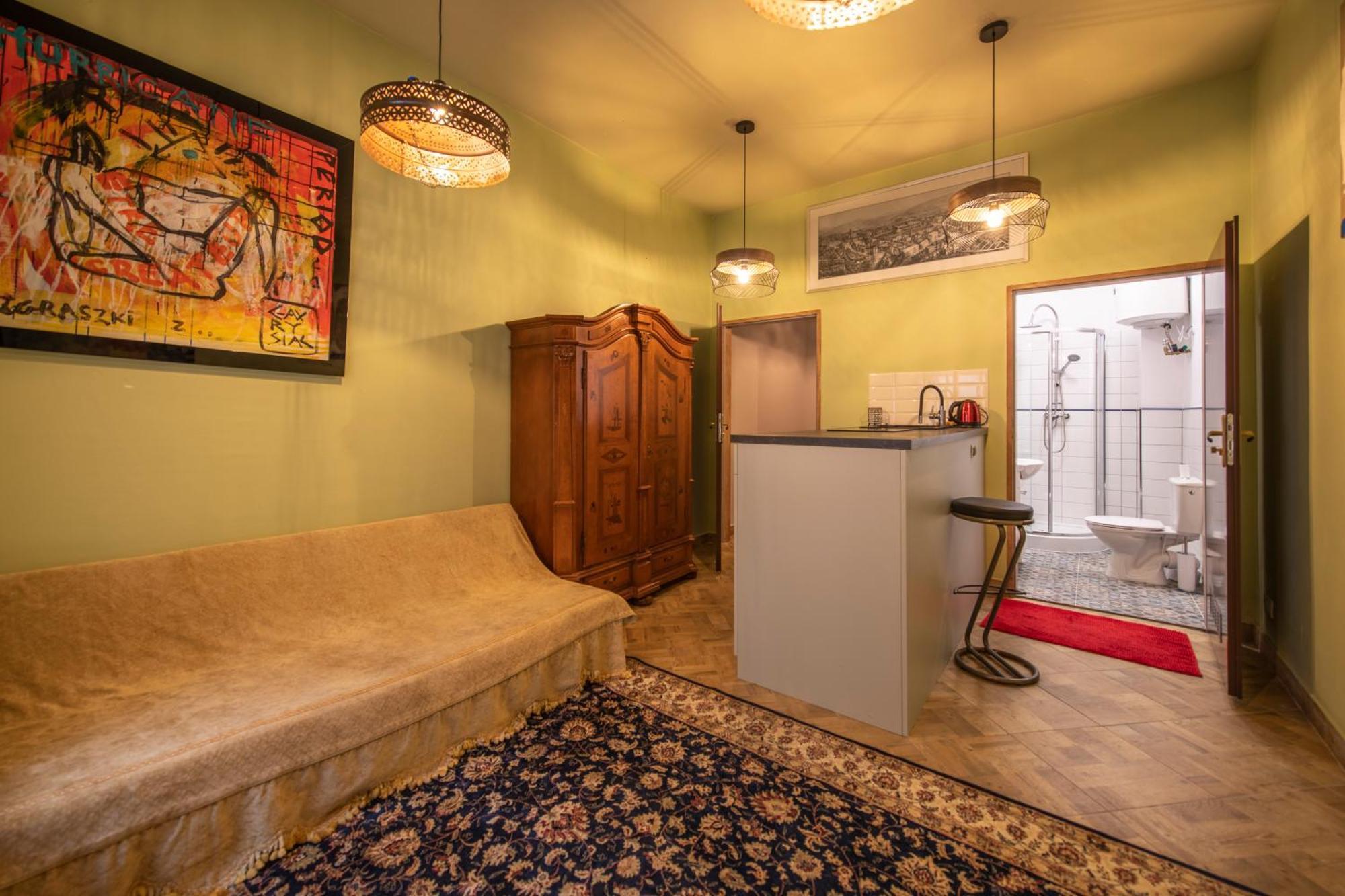 Apartament Artystyczny W Rynku. Ladek-Zdroj Exterior photo