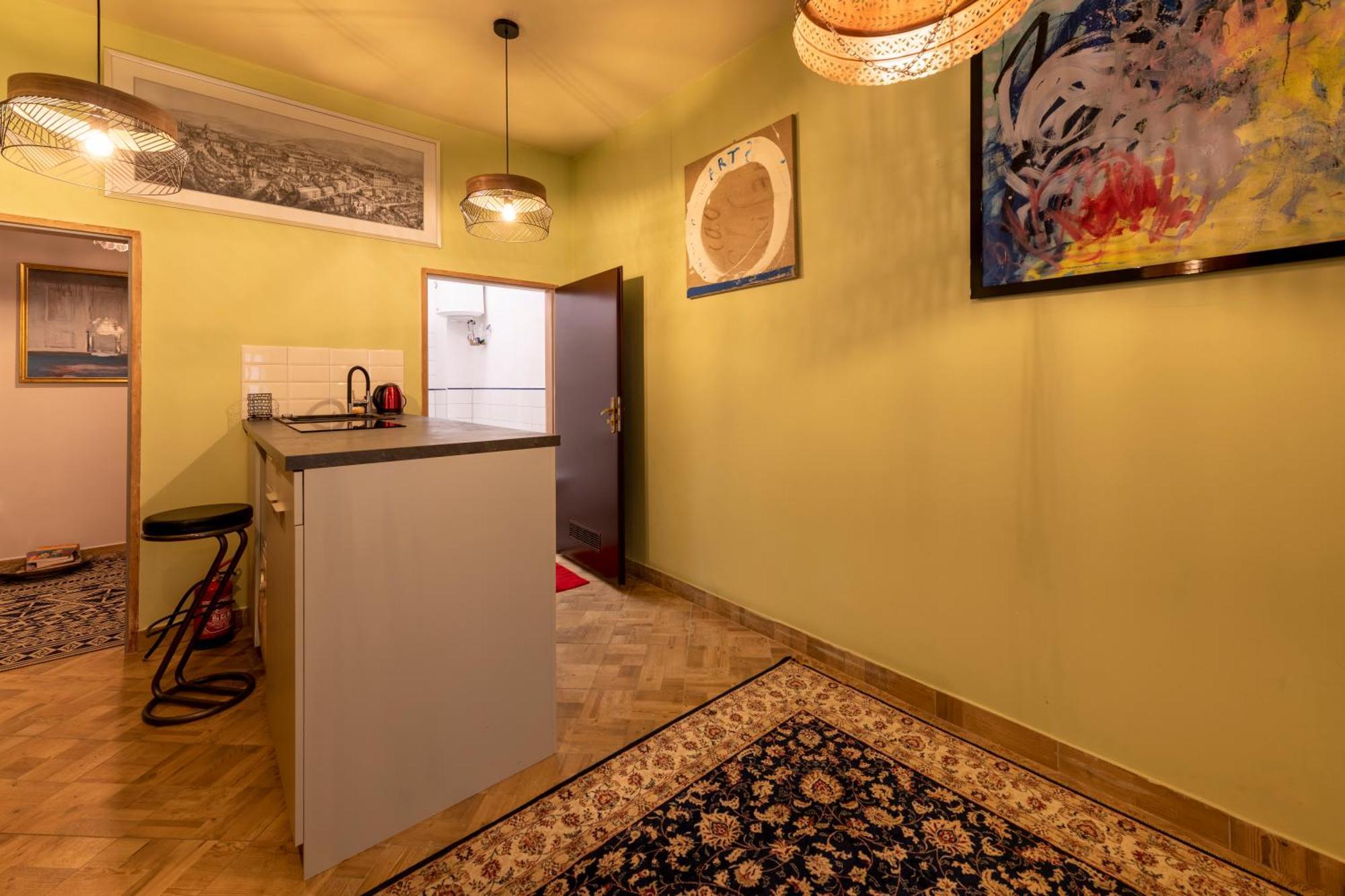 Apartament Artystyczny W Rynku. Ladek-Zdroj Exterior photo